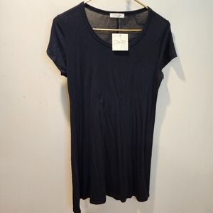 OLIVIA RAE Chic Black Short Sleeve  Lightwieght Runnic Dress Size L NWT